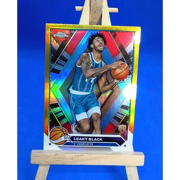 Leaky Black Topps Chrome #51 2023-24 Gold Refractor Rookie Card SSP 11/50 - Picture 9 of 9